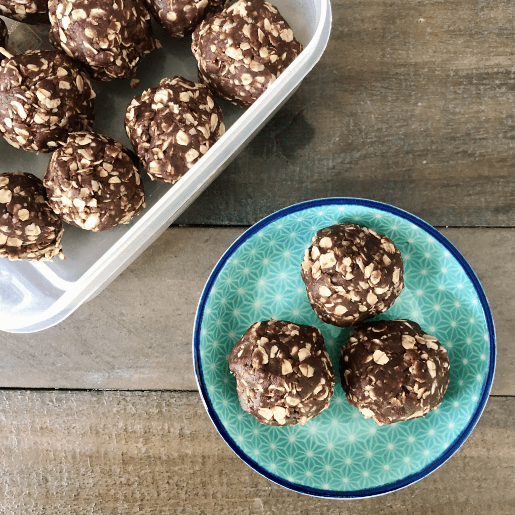 Chocolate Peanut Butter Energy Balls
